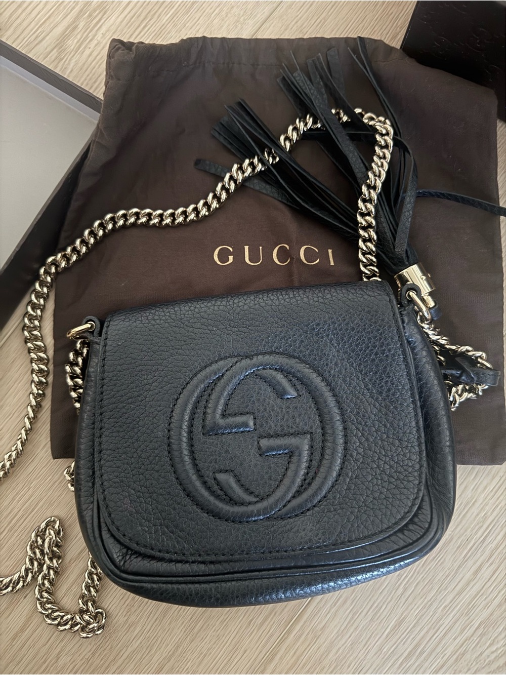 Gucci SOHO small Black Soho Leather Crossbody with Tassel and Gold Chain